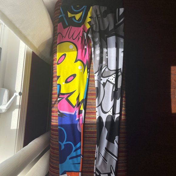 BOOM Colour/Black and White High Waist Graffiti Leggings - Picture 4 of 7